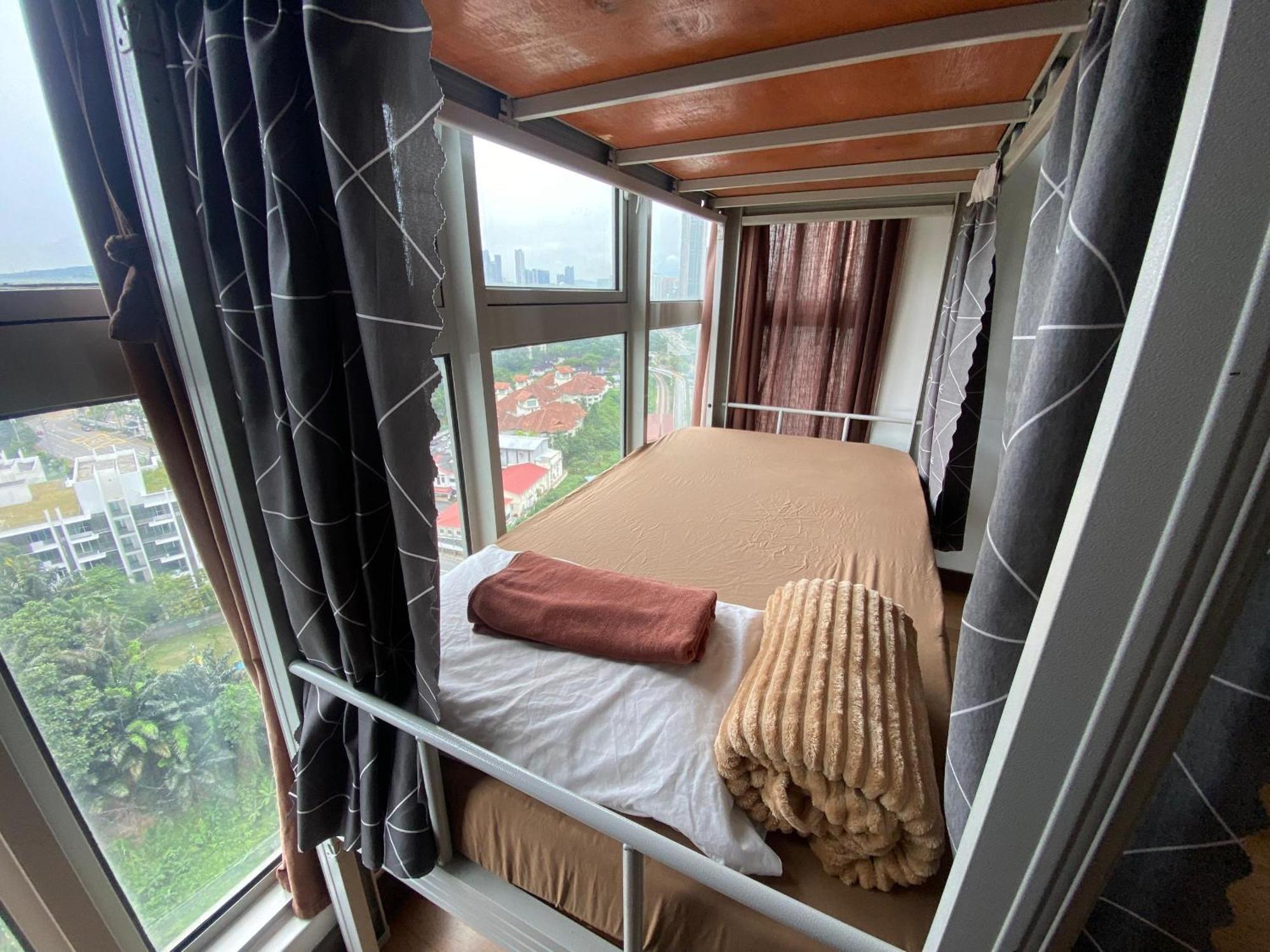 Regalia Exclusive Hostel Kuala Lumpur Exterior foto